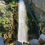 Bujtina Miqesia