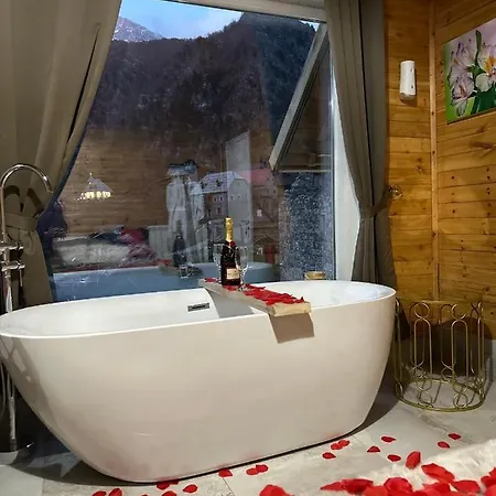 Bujtina Miqesia