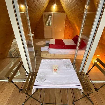 Nocleg ze śniadaniem Bujtina Miqesia