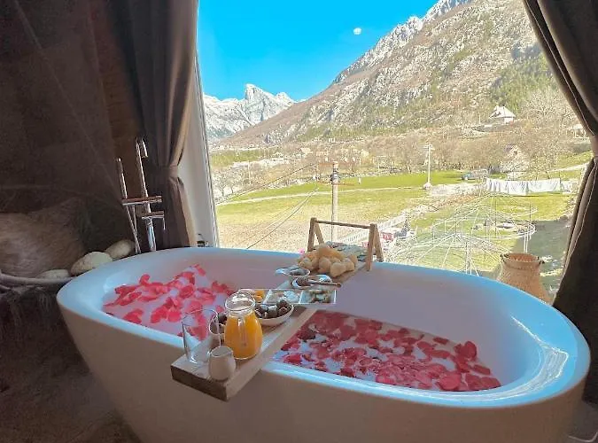 Bed & Breakfast Bujtina Miqesia