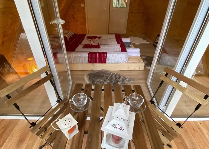 Bujtina Miqesia Bed & Breakfast Theth