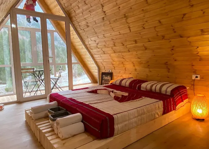 Bed & Breakfast Bujtina Miqesia